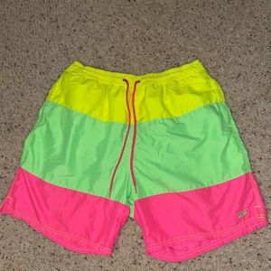 Large Vineyard Vines Swimsuit